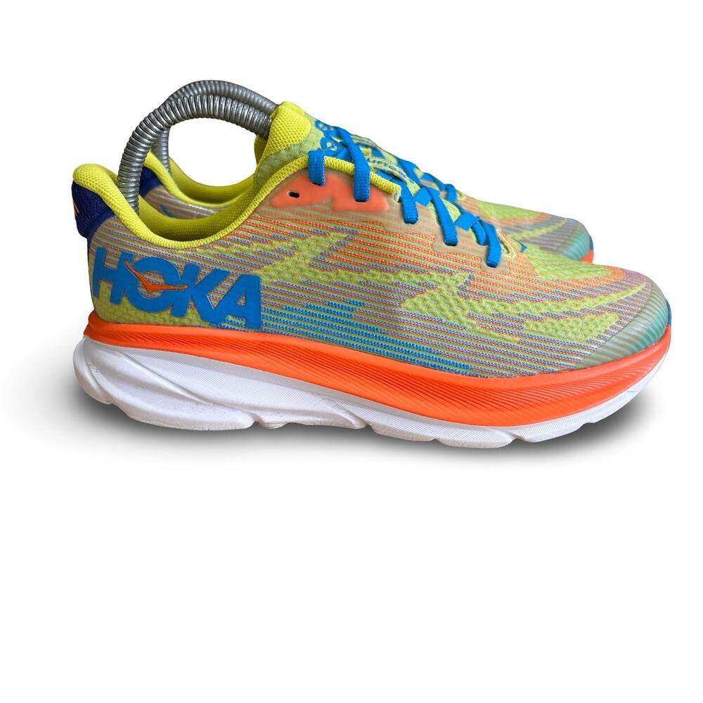 Hoka One One Clifton 9 Youth size 4.5md Women's Size 6 Running Jogging Comfort